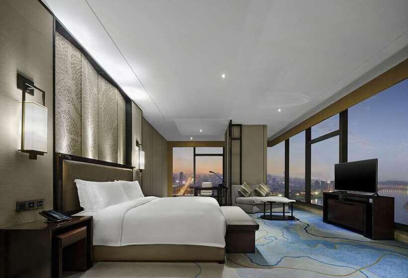 Стандартный Номер Кровать Кинг, Hilton Zhuzhou