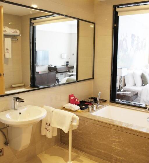 장애인을 위한 킹사이즈 침대 스탠다드 룸, S & Preference Hualing Tbilisi