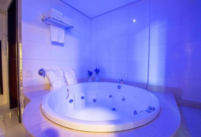 자쿠지 스위트, Jr Hotel Ribeirão Preto