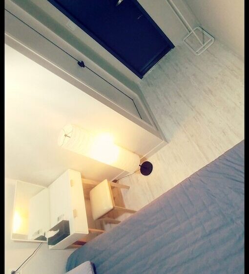 Quarto Estandar Individual, 24 Guesthouse Sinchon