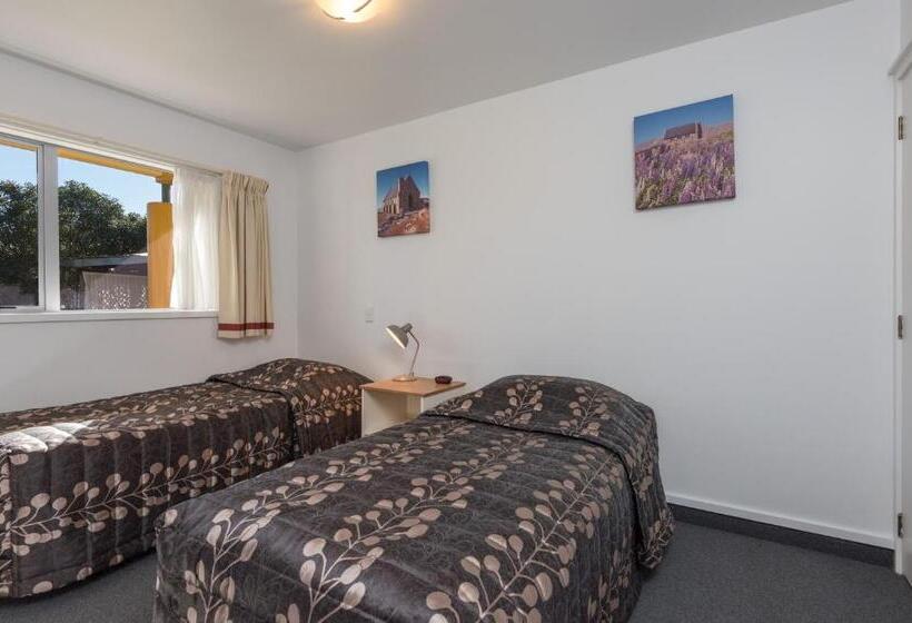 Апартаменты 1 Спальня, Greens Motel