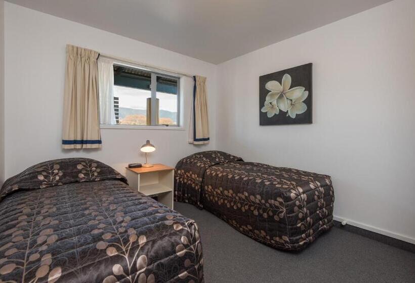 Апартаменты 2 Спальни, Greens Motel