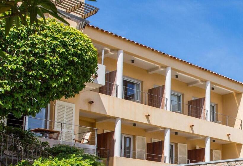 Номер Стандарт Вид на Сад, Hôtel La Caravelle