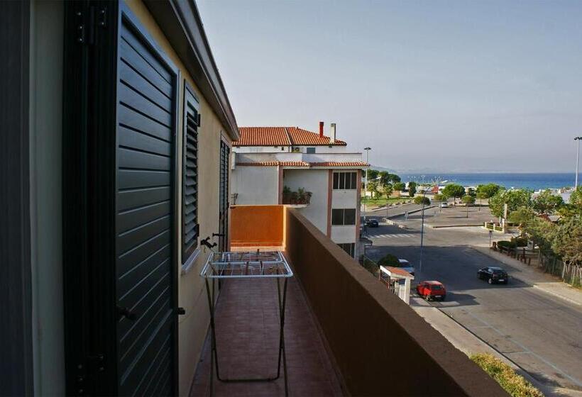Apartamento 2 Dormitórios, Nettuno