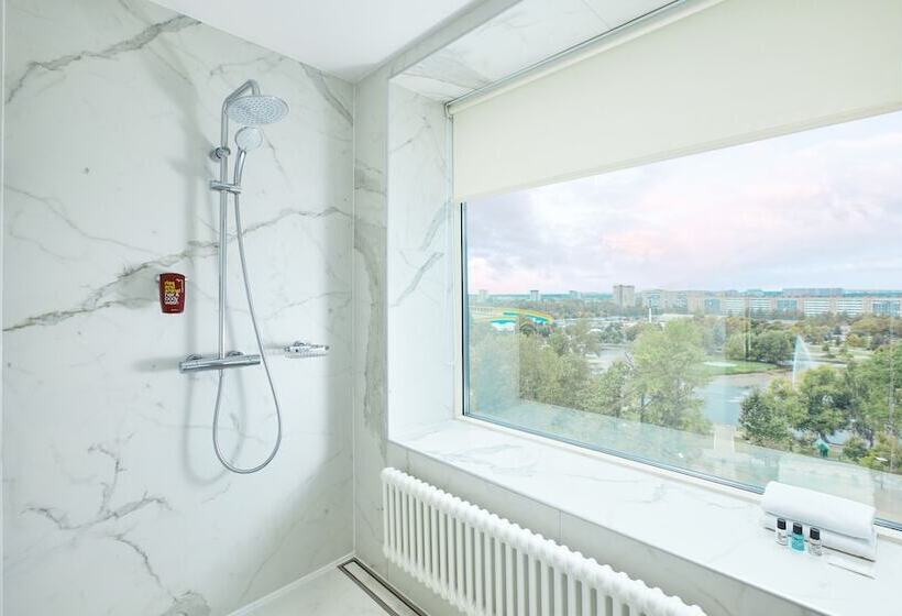 Полулюкс, Park Inn By Radisson Odintsovo