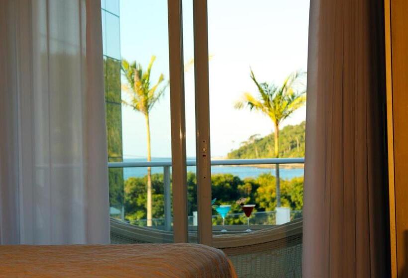 套房带泳池景, Reserva Praia