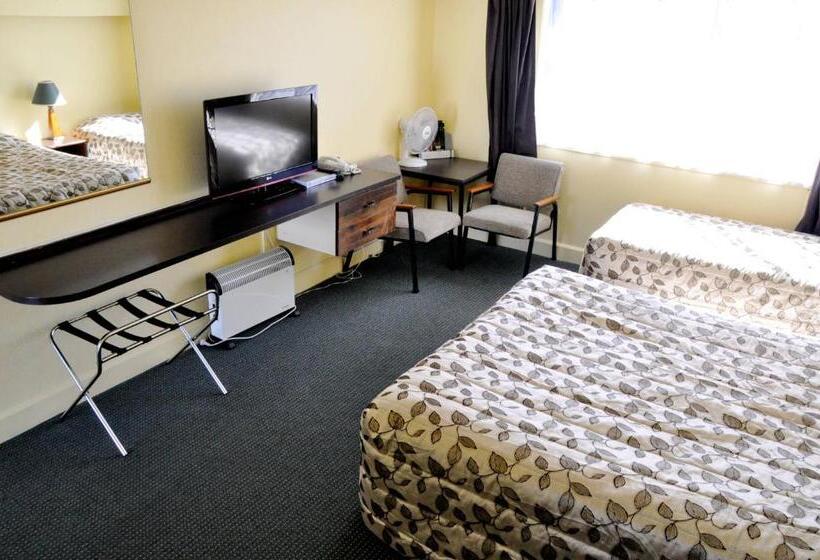 Студия Стандарт, Braemar Motor Inn