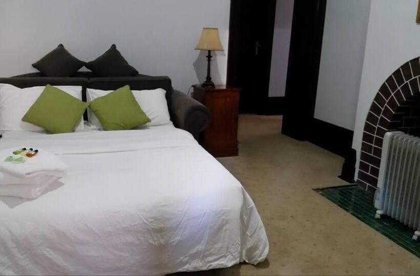 디럭스 스위트, Petersons Armidale Winery And Guesthouse