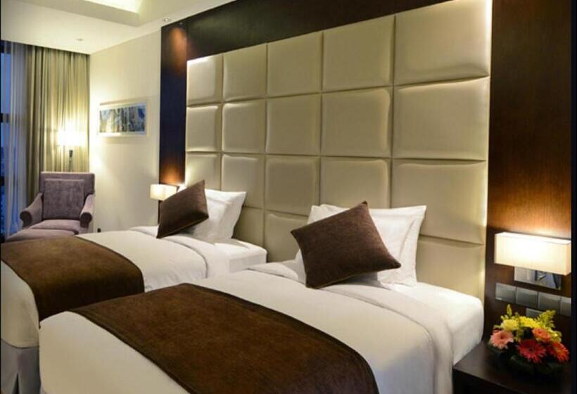 Номер Superior, Radisson Blu Chattogram Bay View