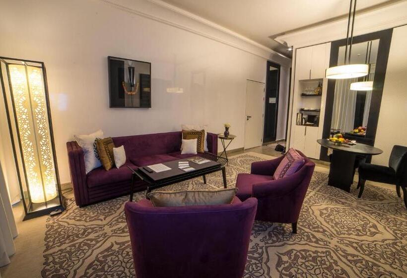 Люкс с Террасой, Story Rabat