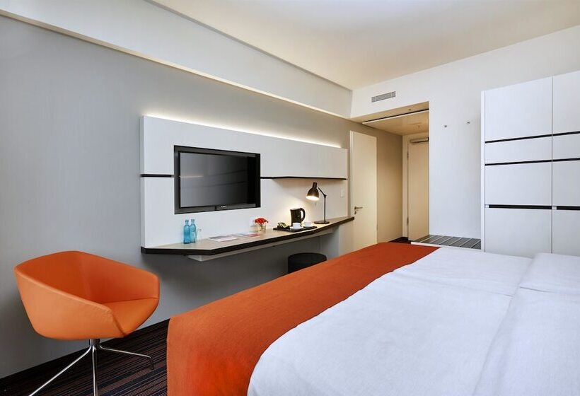 Номер Комфорт, Hyperion Hotel Hamburg