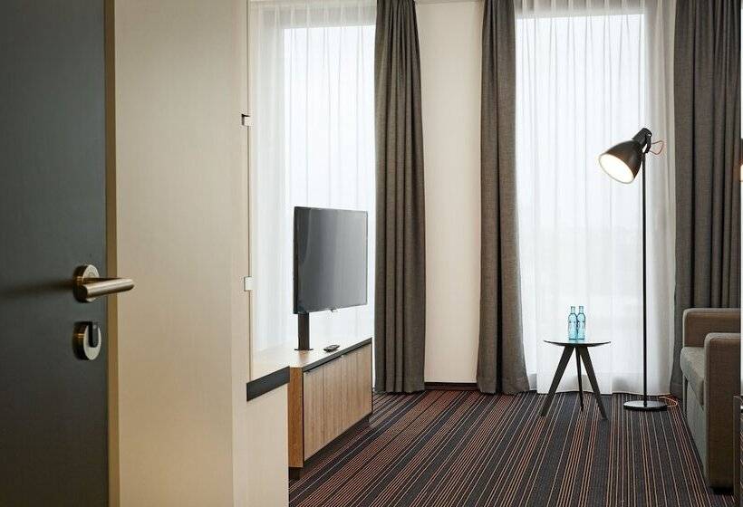 Номер Superior, Hyperion Hotel Hamburg
