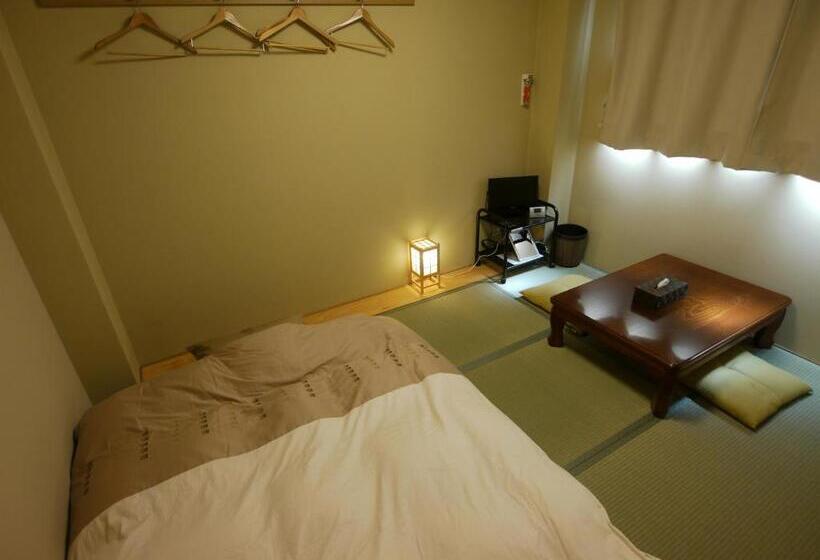 Номер Стандарт, Kyoto Hana Hostel