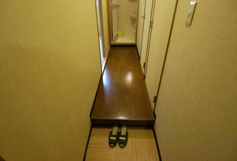 Номер Стандарт Индивидуальный, Kyoto Hana Hostel