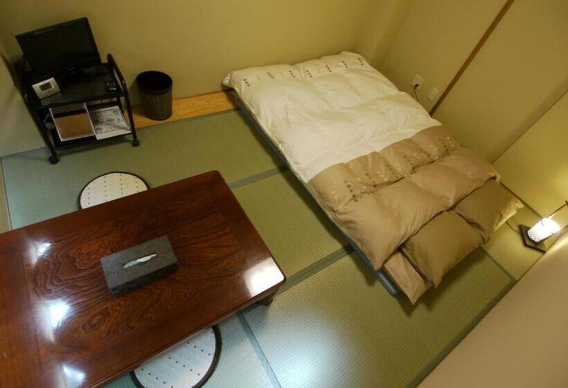 Номер Стандарт Индивидуальный, Kyoto Hana Hostel