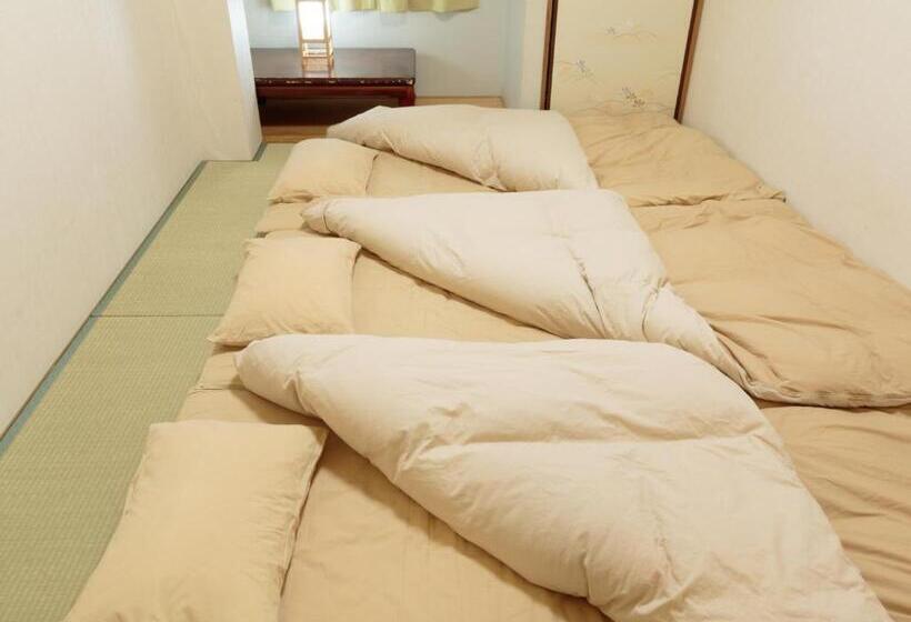 Номер Стандарт, Kyoto Hana Hostel