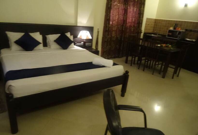 Superior Room, Sapphire