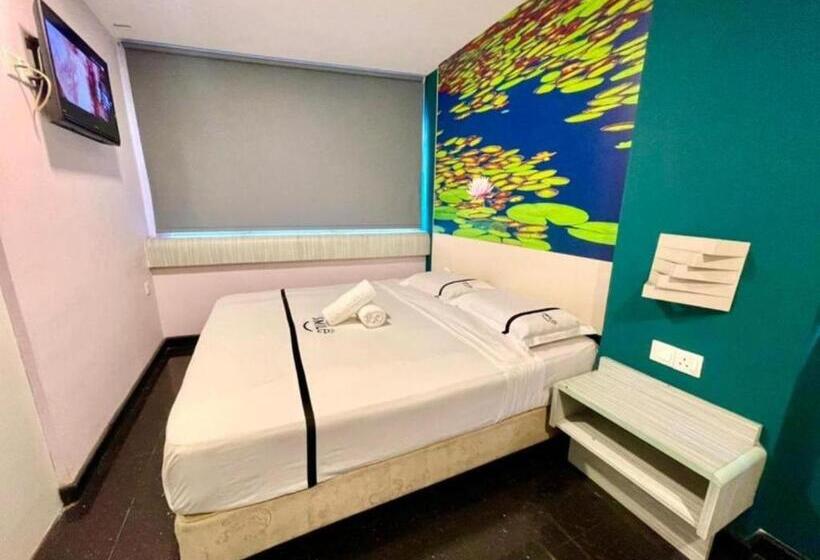 اتاق لوکس, Smile Hotel Chow Kit Pwtc