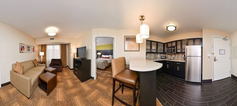 Люкс 2 Спальни, Staybridge Suites Merrillville, An Ihg