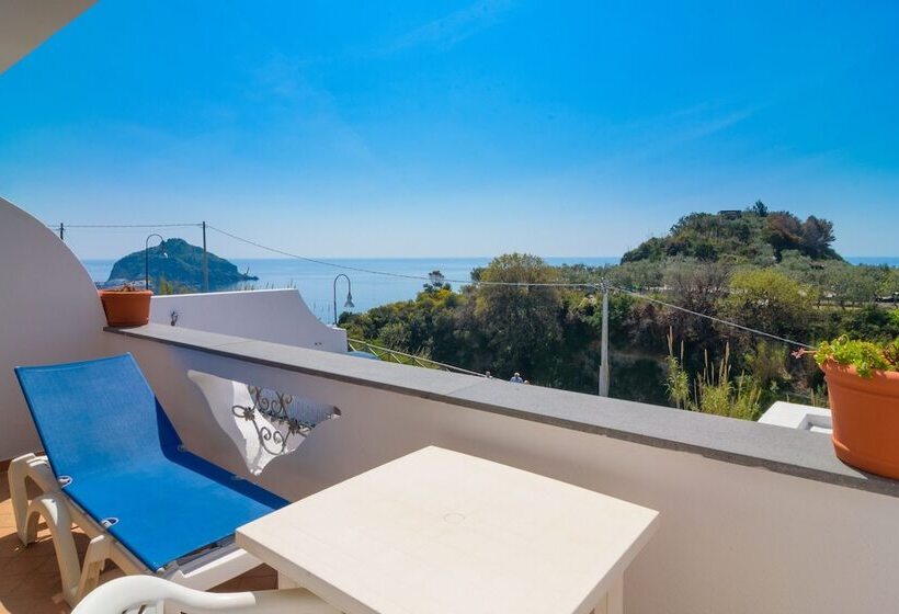 Номер Стандарт Вид на Море, Villa Fumerie
