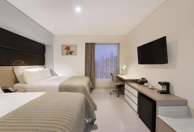 Номер Стандарт 2 Двуспальные Кровати, Wyndham Garden Barranquilla