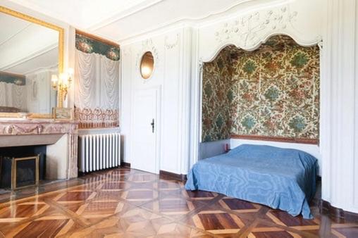 اتاق استاندارد با چشم‌انداز باغ, Chateau Montalembert Maîche