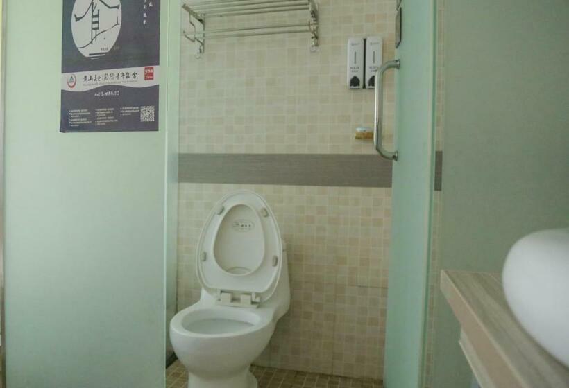 Кровать в Общей Комнате, Kunlun International Youth Hostel