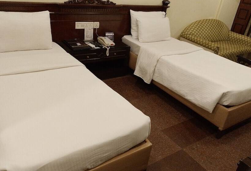 Номер Стандарт, Empires Hotel Bhubaneswar