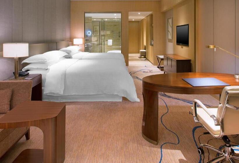 Номер Deluxe Вид на Море, Sheraton Zhanjiang