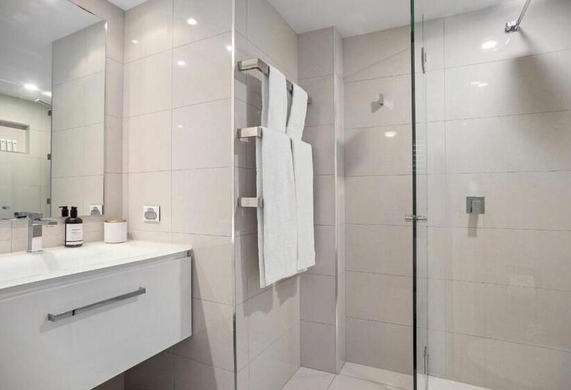 2 Bedrooms Apartment River View, #2 Hastings Street