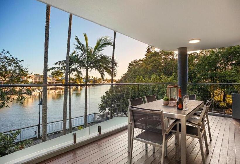 2 Bedrooms Apartment River View, #2 Hastings Street