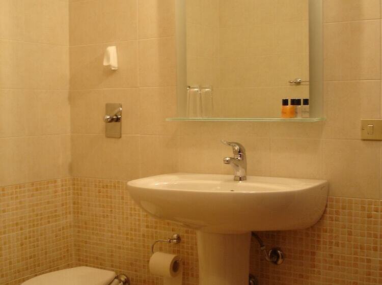 Quarto Basic, Candalù Hotels   Villa Giardinata