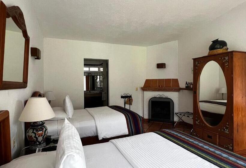 Standard Værelse 2 Dobbeltsenge, Casa Bugambilia, Un Pequeño Hotel En Tepoztlán