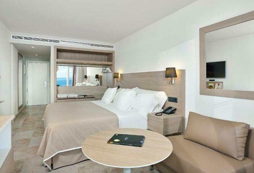 Номер Стандарт Боковой Вид на Море, Meliá Calviá Beach