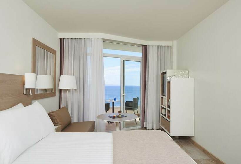Номер Стандарт Боковой Вид на Море, Meliá Calviá Beach