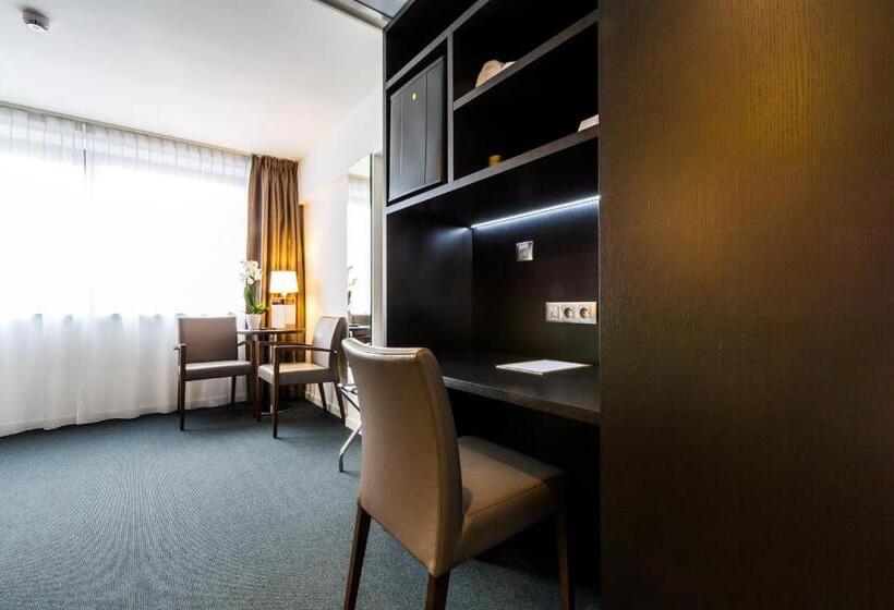 Номер Superior, Tower Hotel Aalst
