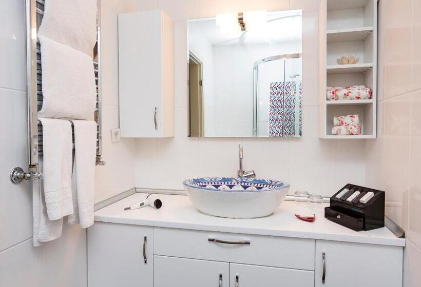 سوییت جونیور لوکس, Turkuaz Suites Bosphorus
