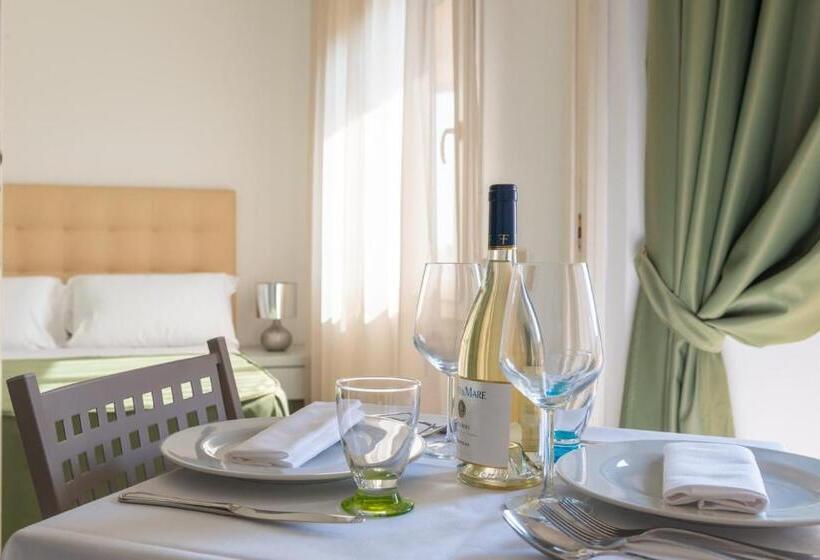 Апартаменты 1 Спальня с Балконом, Residence Marina Di Cecina