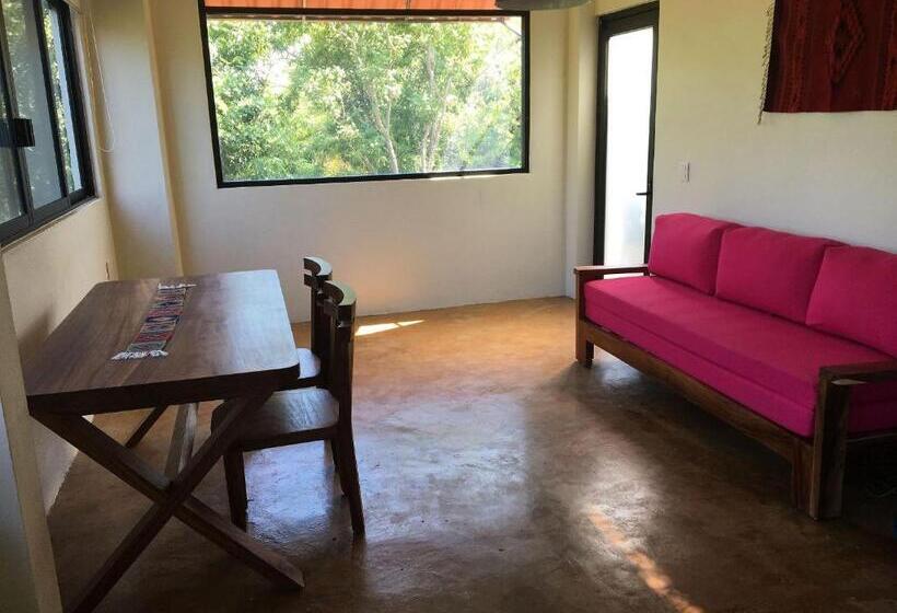 庭の見える１ベッドルームアパートメント, Centro Sati Bungalow
