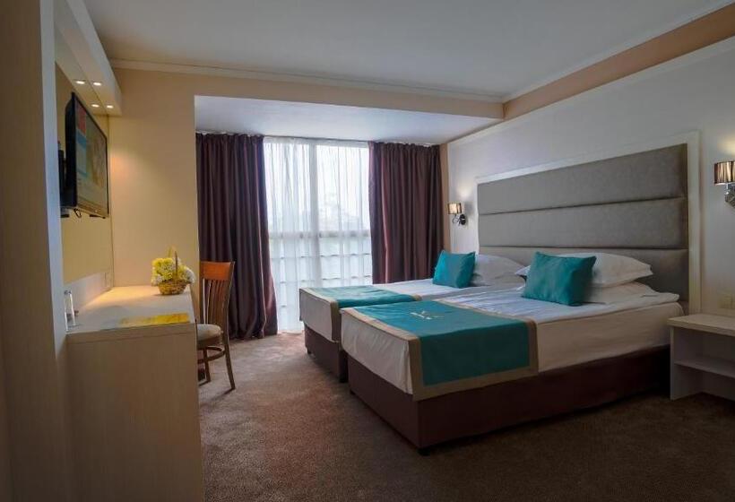 Номер Стандарт Вид на Парк, Havana Hotel   All Inclusive