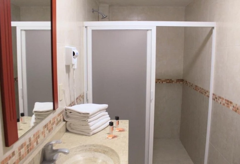 Quarto Familiar, River Poliforum