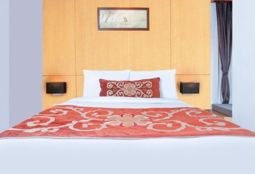 اتاق لوکس با چشم‌انداز, Summit Swiss Heritage Resort & Spa