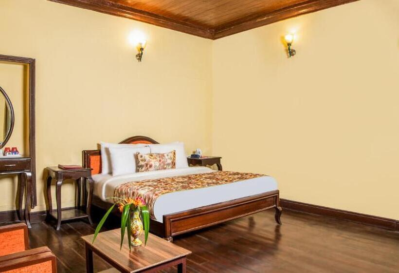 سوئیت با چشم‌انداز, Summit Swiss Heritage Resort & Spa