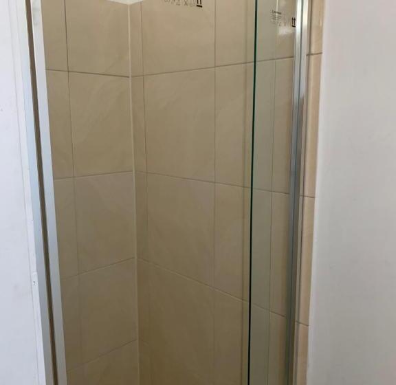Номер Стандарт Трехместный, Beaconsfield Lodge Motel