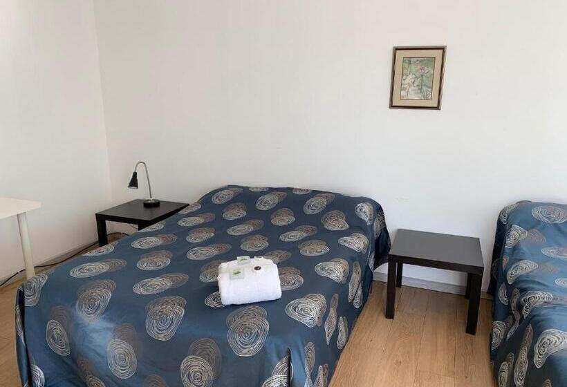 Номер Стандарт, Beaconsfield Lodge Motel