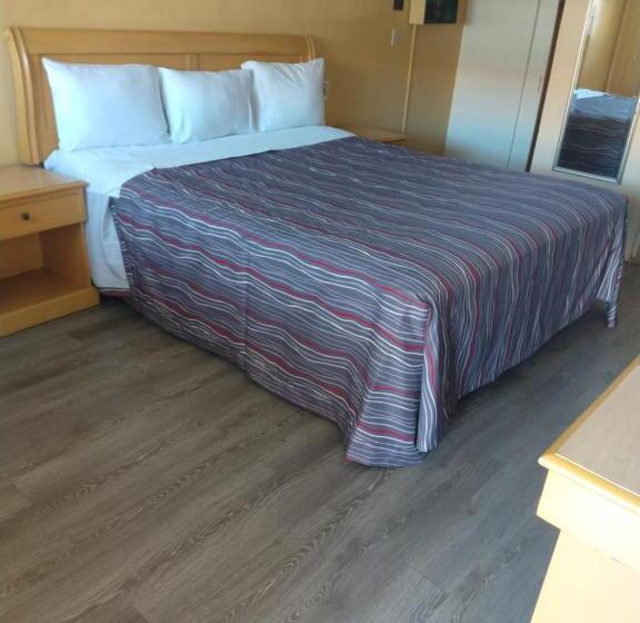 Habitación Comfort Individual, Boulevard Mexicali