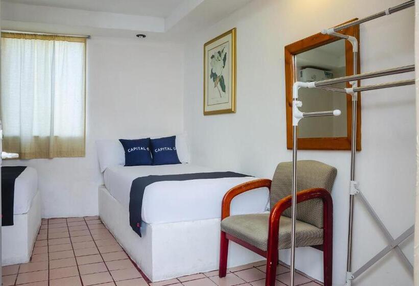 スタンダードトリプルルーム, Capital O Hotel Dos Mares, Cabo San Lucas