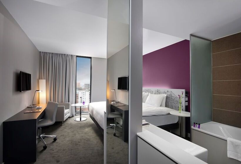 Студия Стандарт, Innside By Meliá Manchester