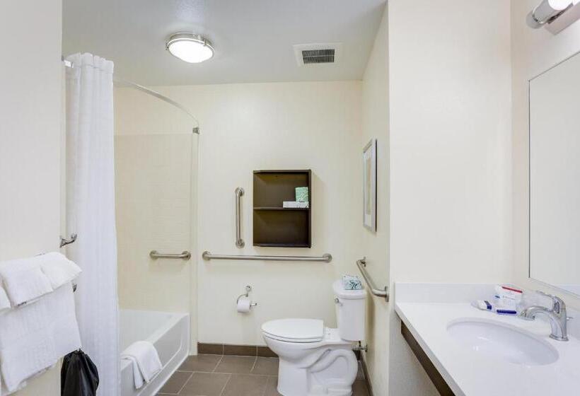 适合残疾人士使用的套间, Candlewood Suites College Station, An Ihg