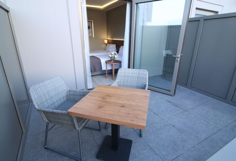 اتاق استاندارد با چشم‌انداز شهر, Holiday Inn Bursa   City Centre, An Ihg